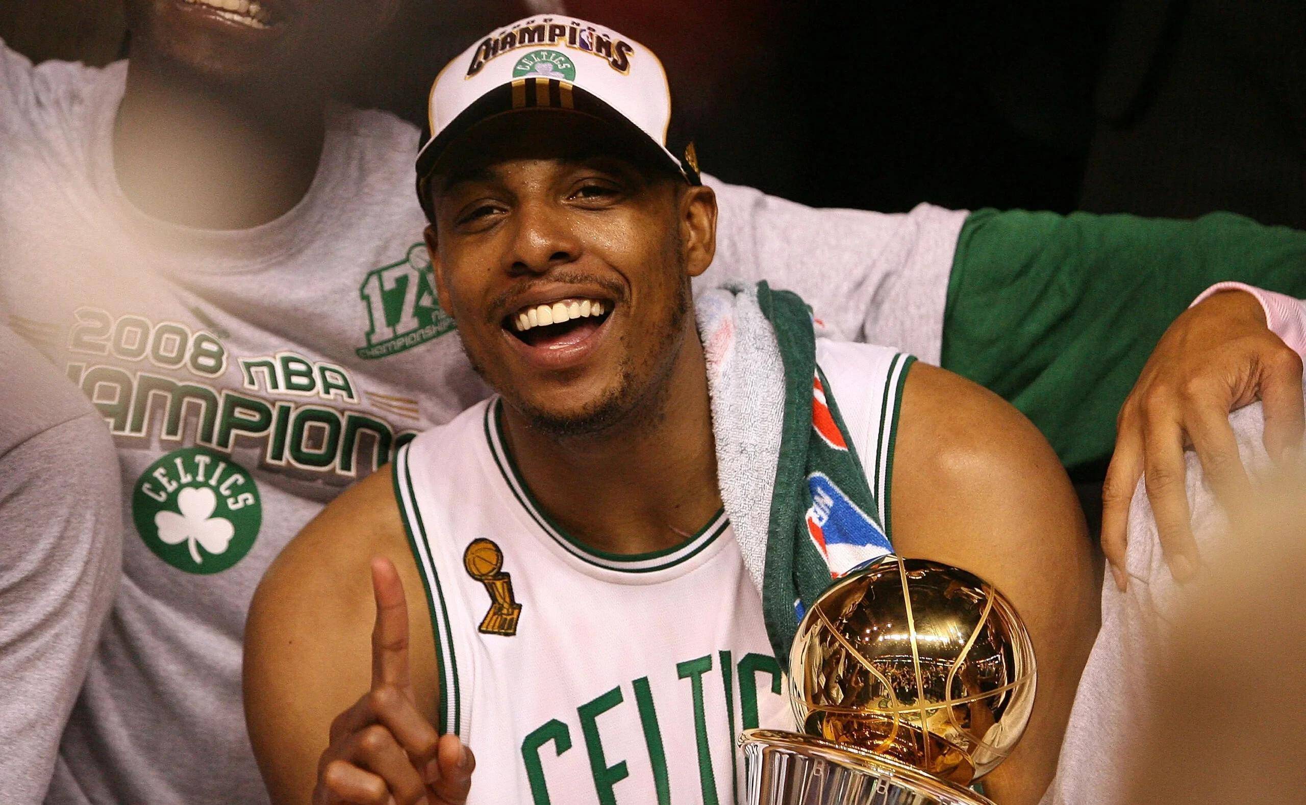 爱游戏-关于巴萨击败老对手湖人，晋级之路一路高歌！的信息