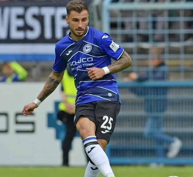 爱游戏体育下载-欧超杯转会期走向成谜；浙江稠州状态回暖；质疑声仍在；临场指挥获称赞的简单介绍